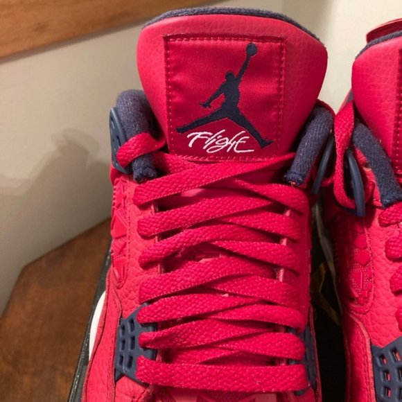 Jordan 4 Fiba - Picture 16 of 16